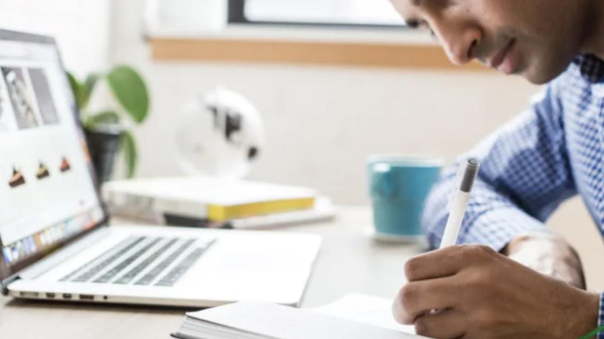 4 Important Things to Look For When Buying a Business