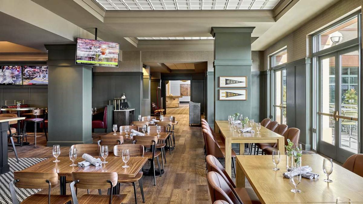 SOLD Established Miami Beach hotel restaurant