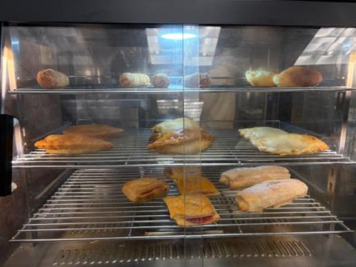 Absentee-Owned Building Breakfast & Lunch Café – Low Rent | Growth Opportunity