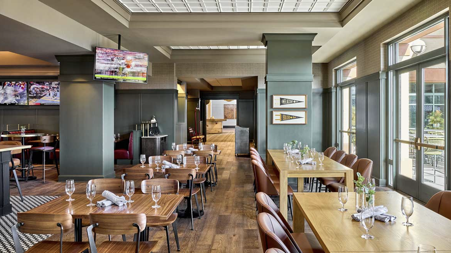 SOLD Established Miami Beach hotel restaurant