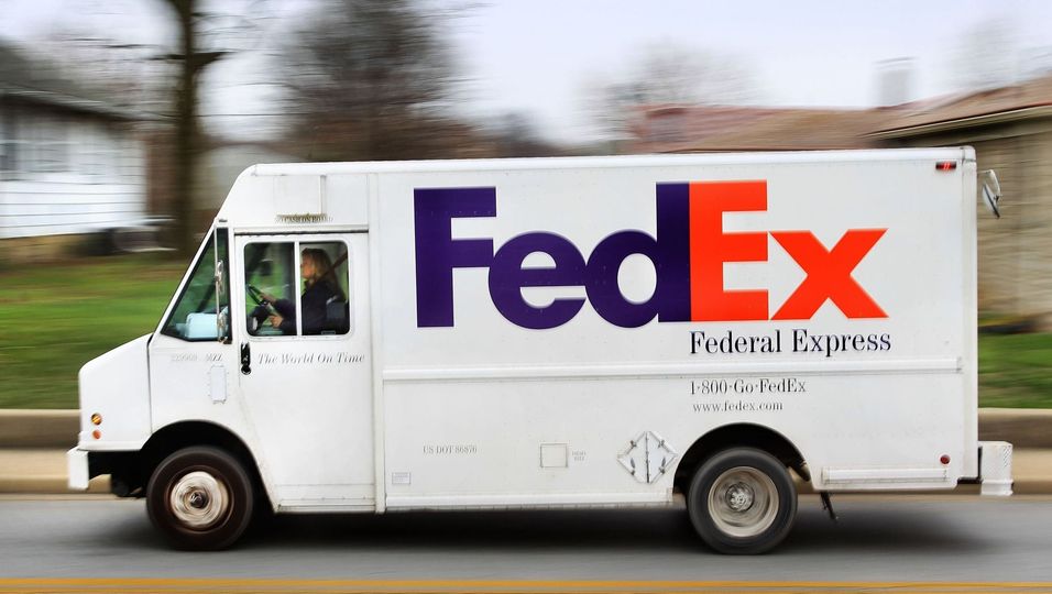 FedEx P&D with 11 trucks in DFW ***SOLD***